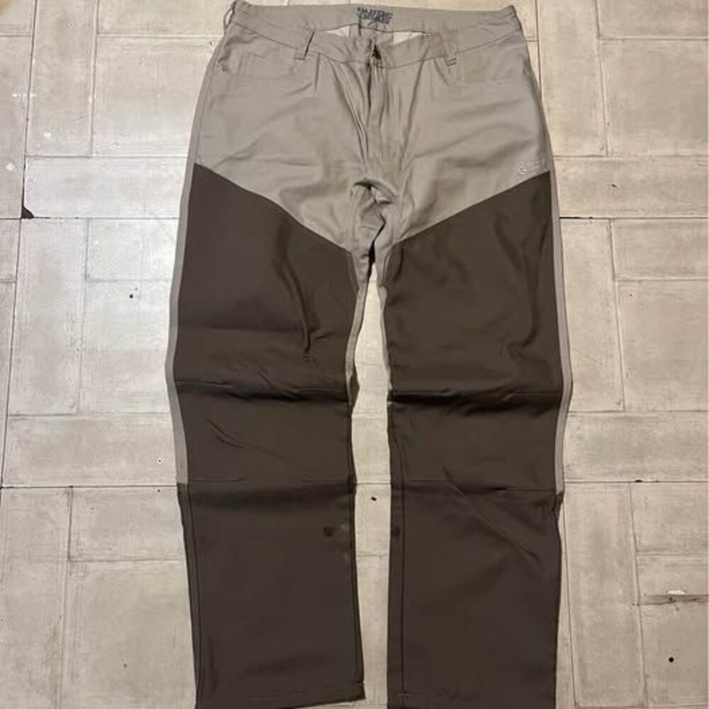 Guide Gear Heavy duty Oudoor/work & sport pants size 36x33 beige and brown color